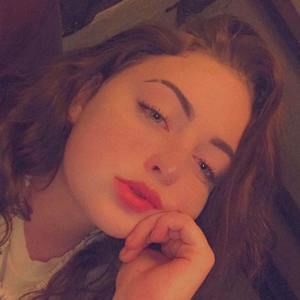 Meet your Posher, Brittney